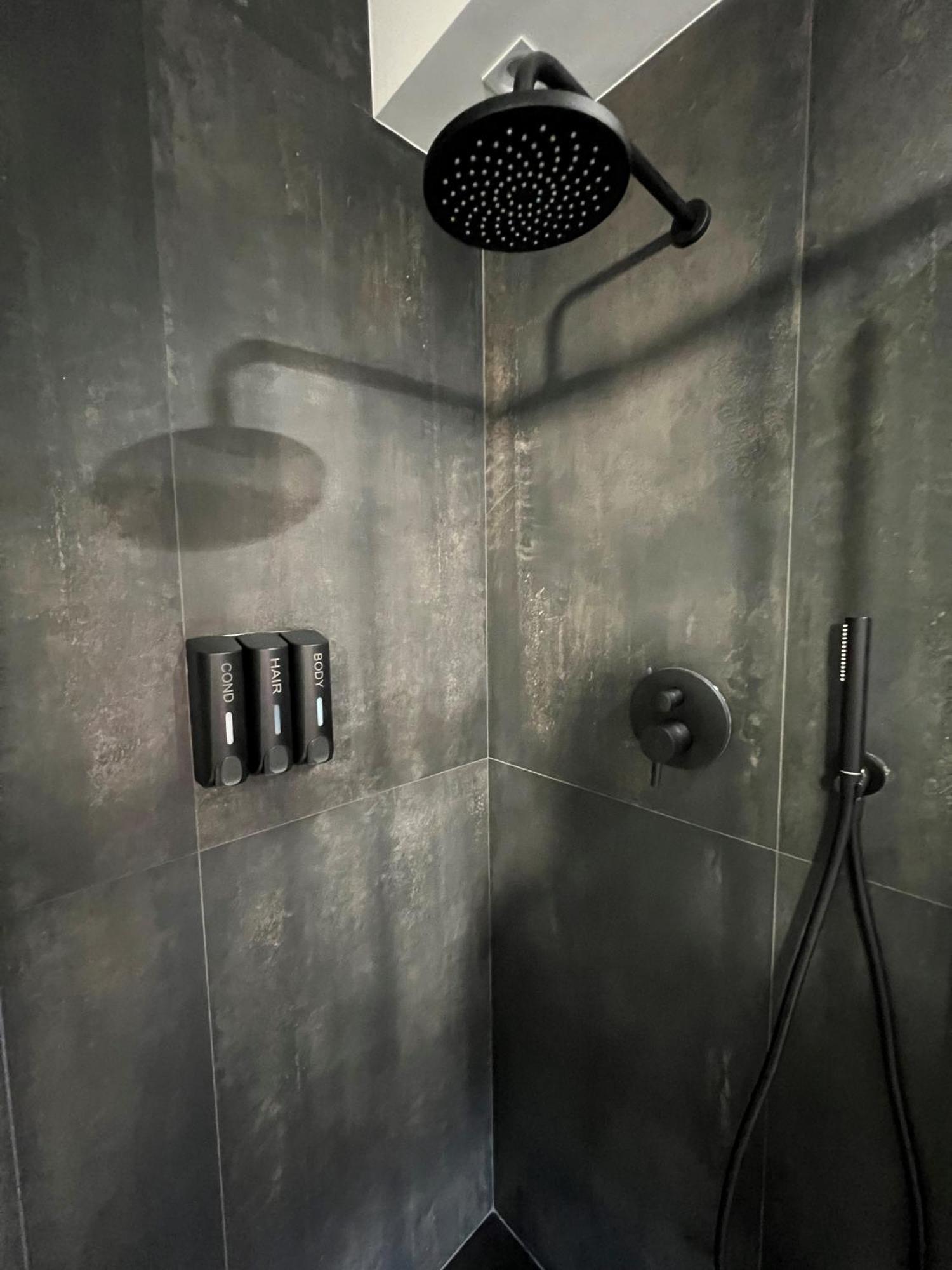Alfea Suite ボローニャ エクステリア 写真